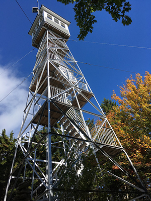 Green Mountain fire tower in Effingham during foliage season